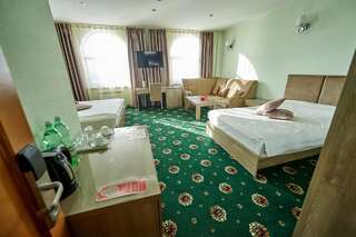 Гостиница Imperial Palace Hotel Южно-Сахалинск Двухместный номер с 2 отдельными кроватями-3