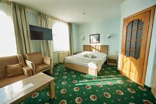 Гостиница Imperial Palace Hotel Южно-Сахалинск Стандартный двухместный люкс с 1 кроватью-3