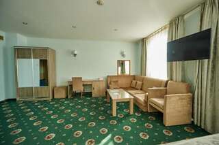 Гостиница Imperial Palace Hotel Южно-Сахалинск Стандартный двухместный люкс с 1 кроватью-7