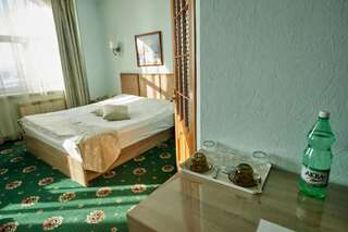 Гостиница Imperial Palace Hotel Южно-Сахалинск Стандартный двухместный люкс с 1 кроватью-12
