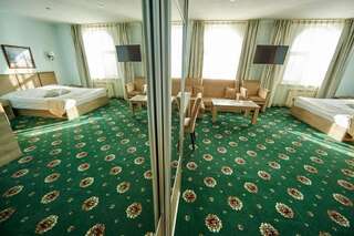 Гостиница Imperial Palace Hotel Южно-Сахалинск Стандартный двухместный люкс с 1 кроватью-15
